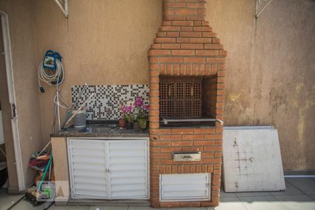 Casa à venda com 190m², 4 quartos e 4 vagas Casa à venda com 190m², 4 quartos e 4 vagasQuintal - Churrasqueira