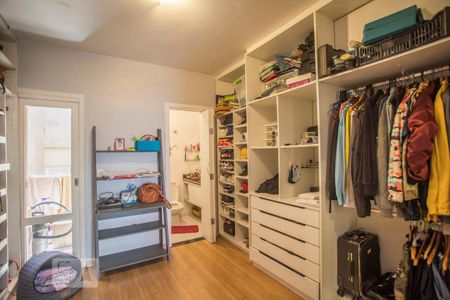 Casa à venda com 190m², 4 quartos e 4 vagas Casa à venda com 190m², 4 quartos e 4 vagasSuíte 2