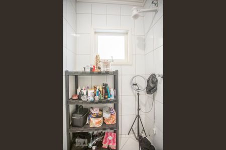 Casa à venda com 190m², 4 quartos e 4 vagas Casa à venda com 190m², 4 quartos e 4 vagasBanheiro Suíte 2