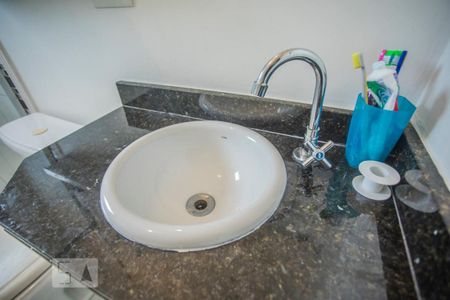 Casa à venda com 190m², 4 quartos e 4 vagas Casa à venda com 190m², 4 quartos e 4 vagasBanheiro Suíte 3 - Torneira