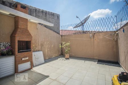 Casa à venda com 190m², 4 quartos e 4 vagas Casa à venda com 190m², 4 quartos e 4 vagasQuintal
