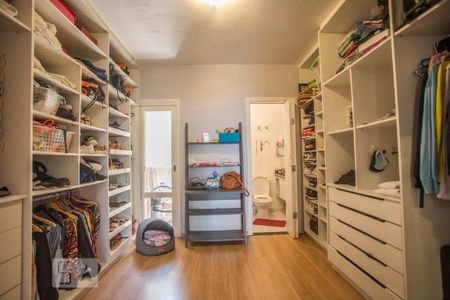 Casa à venda com 190m², 4 quartos e 4 vagas Casa à venda com 190m², 4 quartos e 4 vagasSuíte 2