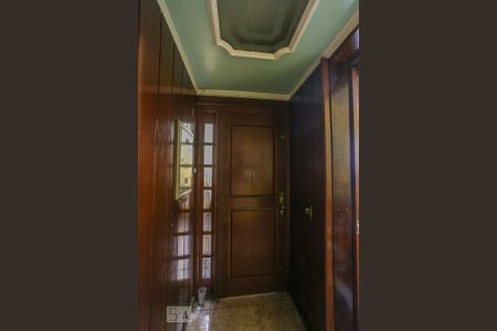 Hall de Entrada de casa à venda com 3 quartos, 180m² em Jardim Jussara, São Paulo