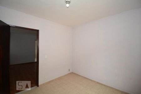 Quarto 1 de casa de condomínio para alugar com 2 quartos, 48m² em Oswaldo Cruz, Rio de Janeiro