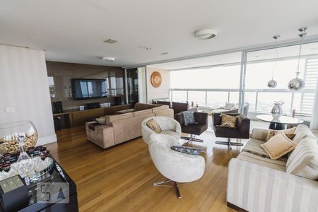 Apartamento à venda com 421m², 4 quartos e 5 vagasSala