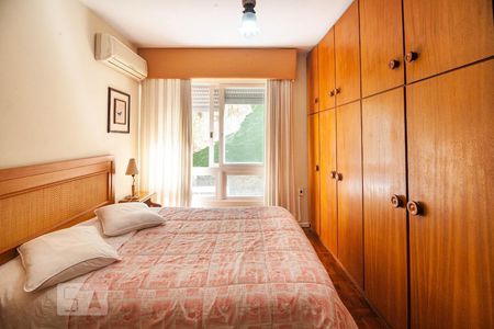 Dormitório de apartamento para alugar com 2 quartos, 98m² em Petrópolis, Porto Alegre