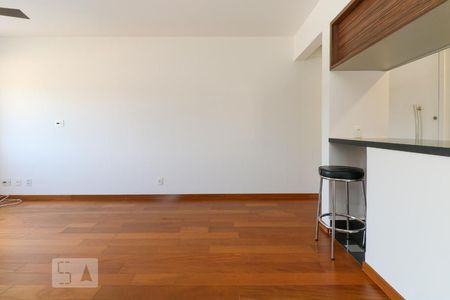 Sala de apartamento para alugar com 2 quartos, 62m² em Alto de Pinheiros, São Paulo