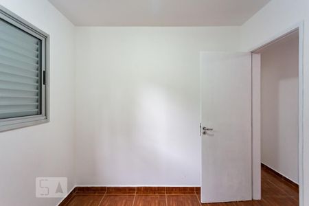 Quarto de apartamento para alugar com 2 quartos, 48m² em Santa Maria, Osasco