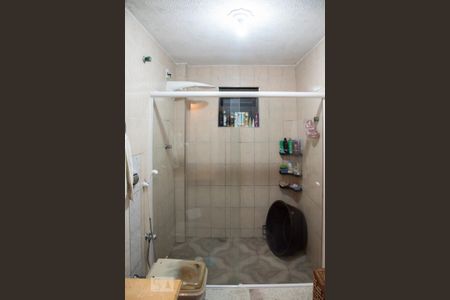 Casa à venda com 250m², 8 quartos e 2 vagas Casa à venda com 250m², 8 quartos e 2 vagasCasa 1 - Banheiro