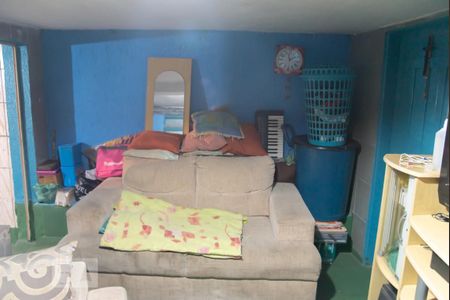 Casa à venda com 250m², 8 quartos e 2 vagas Casa à venda com 250m², 8 quartos e 2 vagasCasa 3- Sala