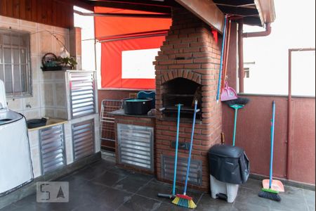 Casa à venda com 250m², 8 quartos e 2 vagas Casa à venda com 250m², 8 quartos e 2 vagasCasa 2 - Churrasqueira