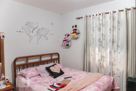 Casa à venda com 250m², 8 quartos e 2 vagas Casa à venda com 250m², 8 quartos e 2 vagasCasa 1 - Quarto 3