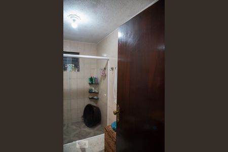 Casa à venda com 250m², 8 quartos e 2 vagas Casa à venda com 250m², 8 quartos e 2 vagasCasa 1 - Banheiro