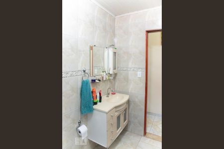 Casa à venda com 250m², 8 quartos e 2 vagas Casa à venda com 250m², 8 quartos e 2 vagasCasa 2- Banheiro