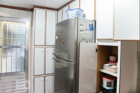 Casa à venda com 250m², 8 quartos e 2 vagas Casa à venda com 250m², 8 quartos e 2 vagasCasa 1 - Cozimha