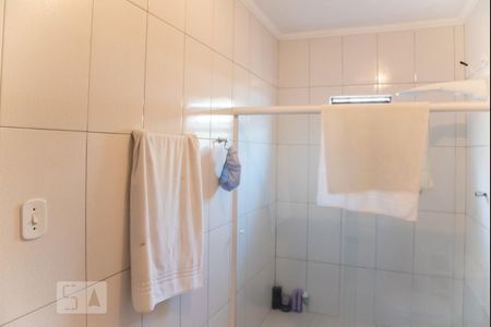 Casa à venda com 250m², 8 quartos e 2 vagas Casa à venda com 250m², 8 quartos e 2 vagasCasa 1 - Banheiro da Suite 1