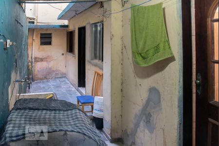 Casa à venda com 250m², 8 quartos e 2 vagas Casa à venda com 250m², 8 quartos e 2 vagasCasa 3 / 4 - Área de Serviço