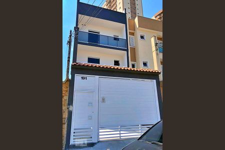 Apartamento à venda com 180m², 4 quartos e 4 vagas Apartamento à venda com 180m², 4 quartos e 4 vagasFachada