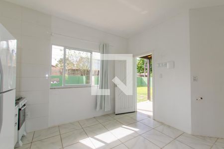 Cozinha de apartamento para alugar com 1 quarto, 40m² em Campeche, Florianópolis