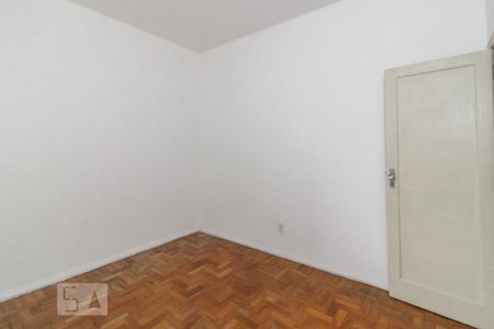 Quarto 2 de apartamento para alugar com 2 quartos, 56m² em Penha, Rio de Janeiro