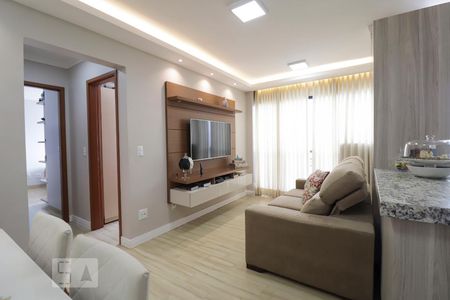 Sala de apartamento para alugar com 2 quartos, 65m² em Vila Fróes, Goiânia