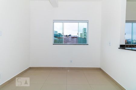 Sala e Cozinha de apartamento para alugar com 1 quarto, 45m² em Vila Isolina Mazzei, São Paulo