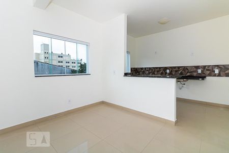 Sala e Cozinha de apartamento para alugar com 1 quarto, 45m² em Vila Isolina Mazzei, São Paulo