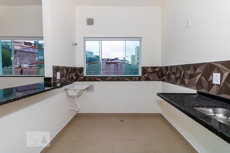 Sala e Cozinha de apartamento para alugar com 1 quarto, 45m² em Vila Isolina Mazzei, São Paulo