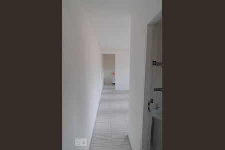 Corredor de casa de condomínio para alugar com 1 quarto, 33m² em Mandaqui, São Paulo
