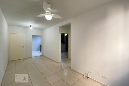 Sala de apartamento para alugar com 2 quartos, 55m² em Jardim Sao Carlos, Sorocaba