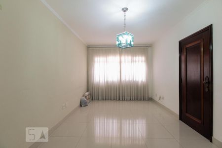 Sala  de casa para alugar com 3 quartos, 130m² em Vila Canero, São Paulo