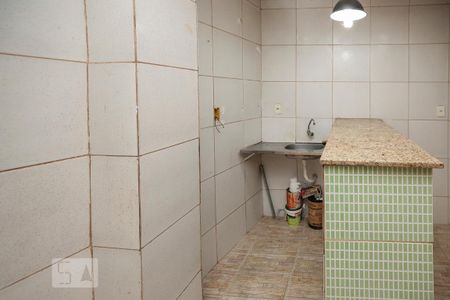 Cozinha de kitnet/studio à venda com 1 quarto, 35m² em Pilares, Rio de Janeiro