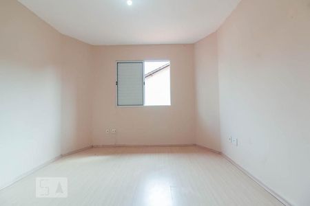 Quarto 1 de casa de condomínio à venda com 2 quartos, 114m² em Vila Carmosina, São Paulo
