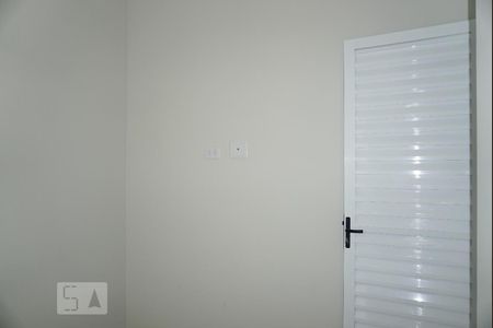 Quarto 1 de apartamento para alugar com 2 quartos, 45m² em Vila Talarico, São Paulo