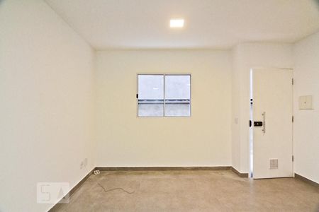 Sala de apartamento para alugar com 1 quarto, 40m² em Parque Peruche, São Paulo