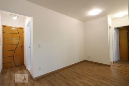 Sala de apartamento para alugar com 2 quartos, 52m² em Vila Palmeiras, São Paulo