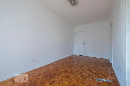 Sala de apartamento à venda com 3 quartos, 70m² em Pinheiros, São Paulo