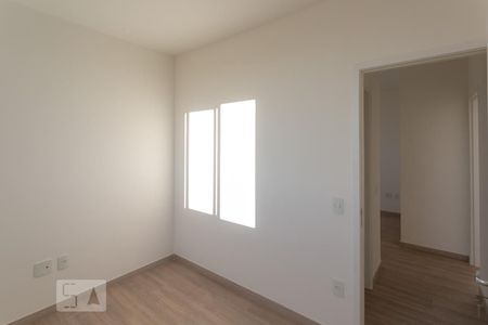 Quarto 2 de apartamento para alugar com 2 quartos, 61m² em Palmeiras, Belo Horizonte