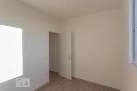 Quarto 2 de apartamento para alugar com 2 quartos, 61m² em Palmeiras, Belo Horizonte