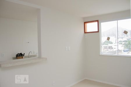 Sala de apartamento para alugar com 2 quartos, 60m² em Vila Valqueire, Rio de Janeiro