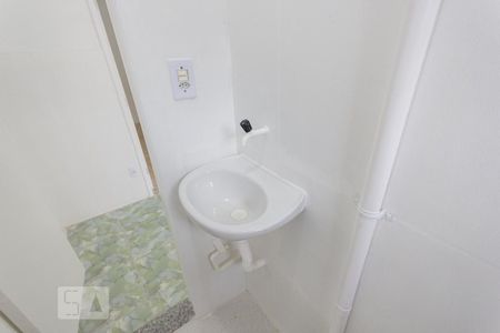 Banheiro de kitnet/studio à venda com 1 quarto, 18m² em Gardênia Azul, Rio de Janeiro