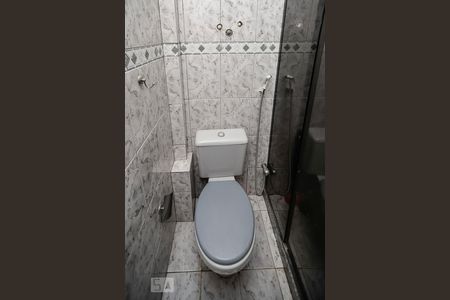 Banheiro de apartamento para alugar com 1 quarto, 44m² em Rocha, Rio de Janeiro