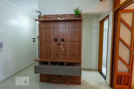 Sala de kitnet/studio à venda com 1 quarto, 45m² em Jardim Chácara Inglesa, São Bernardo do Campo