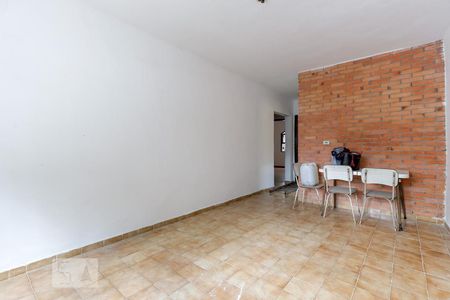 Sala de casa à venda com 2 quartos, 180m² em Parque Vitória, São Paulo