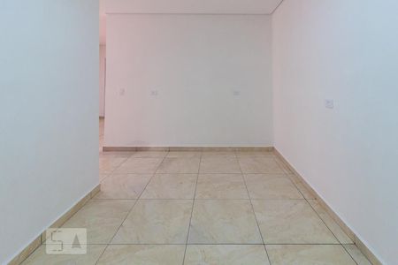 Sala de casa para alugar com 1 quarto, 50m² em Vila Dalva, São Paulo