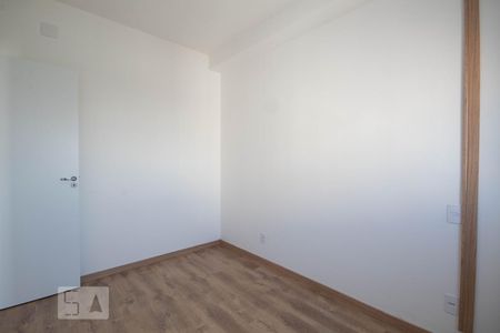 Quarto 1 de apartamento para alugar com 2 quartos, 37m² em Presidente Altino, Osasco