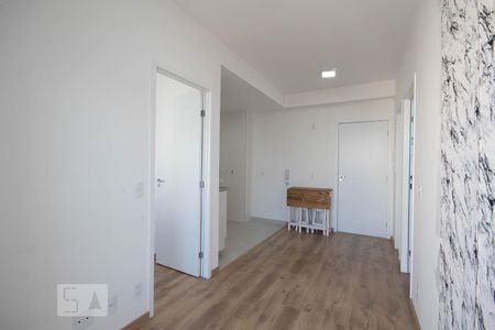 Sala de apartamento para alugar com 2 quartos, 37m² em Presidente Altino, Osasco