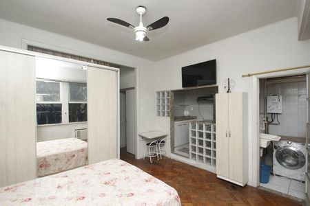 Quarto de kitnet/studio para alugar com 1 quarto, 35m² em Centro, Rio de Janeiro