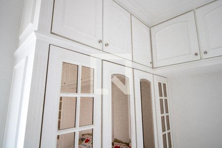 Quarto - detalhe armários de apartamento à venda com 1 quarto, 33m² em Indianópolis, São Paulo