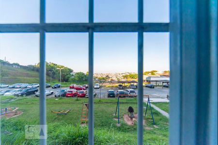 Vista da Sala de apartamento para alugar com 2 quartos, 48m² em Jardim das Maravilhas, Santo André